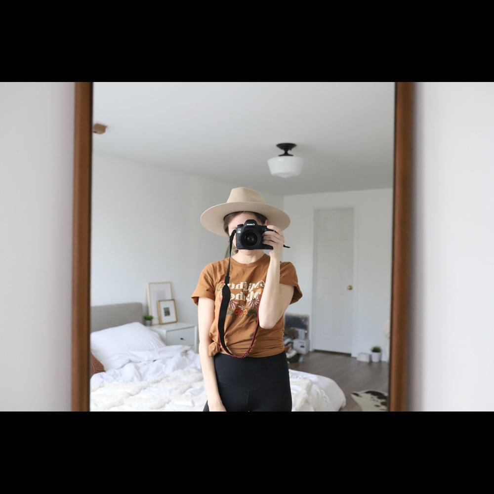 Meet your Posher, Kenzie